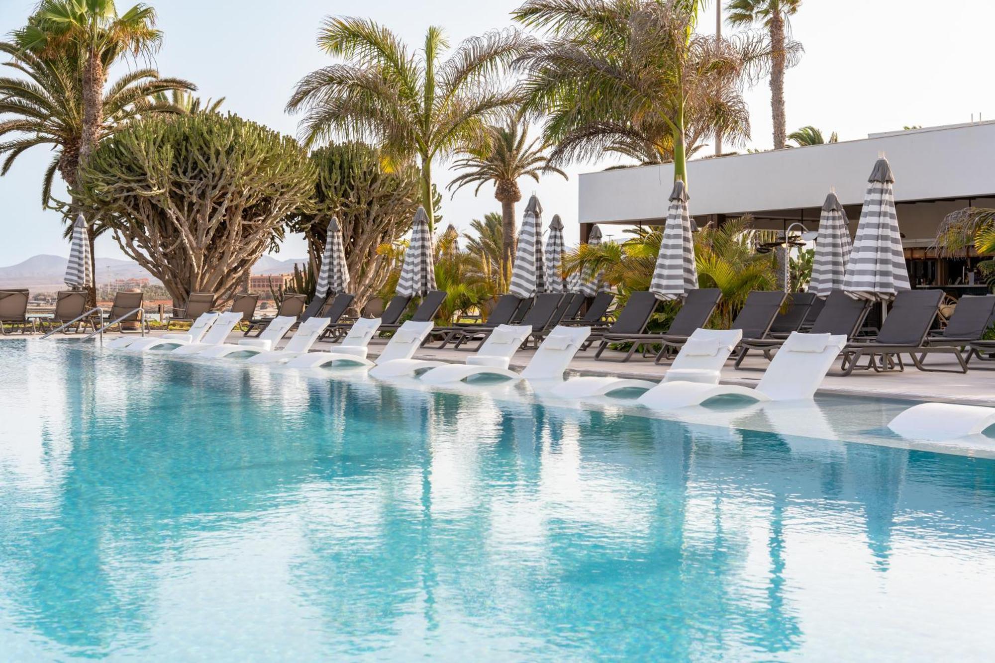 فندق Barcelo Fuerteventura Royal Level - Adults Only كاليتا ذي فوستي المظهر الخارجي الصورة